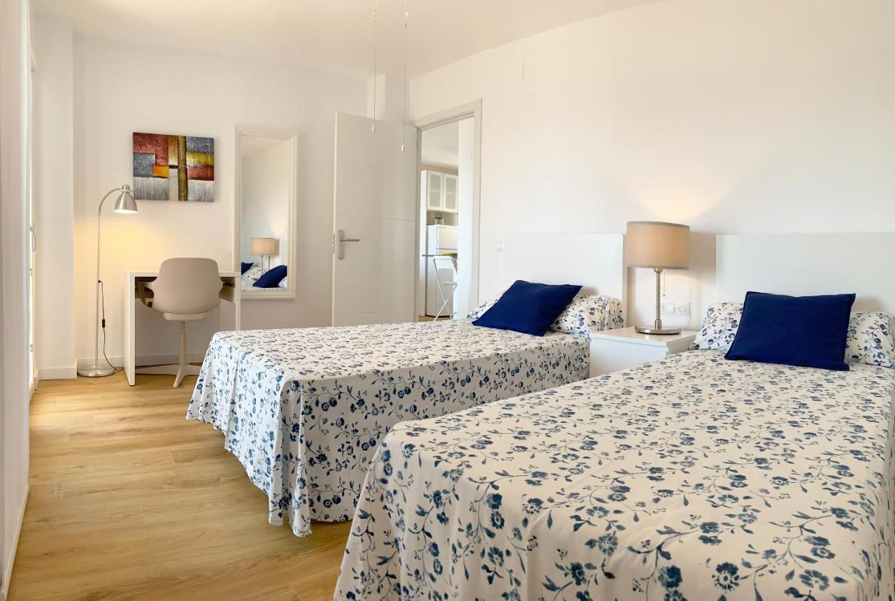 Malagadevacaciones - La Carihuela Palace Torremolinos Bagian luar foto