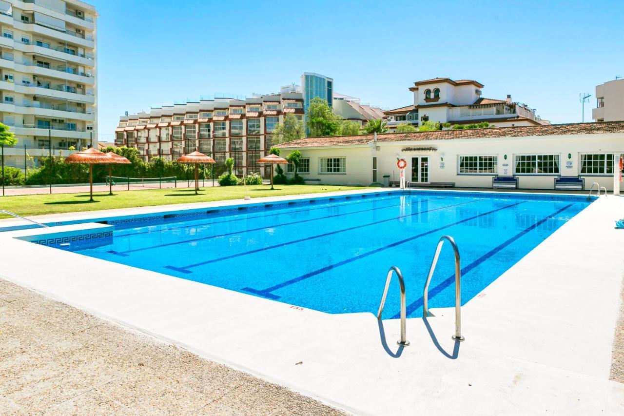 Malagadevacaciones - La Carihuela Palace Torremolinos Bagian luar foto